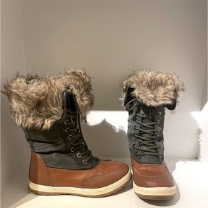 Aldo Snow Boots Waterproof. Gray and tan.